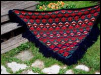 Hollyberry Diamond Eyes Shawl